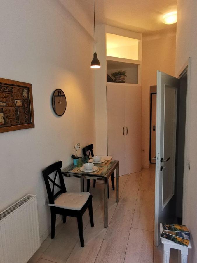 Tiny Apartment In City Center Zagreb Exterior foto